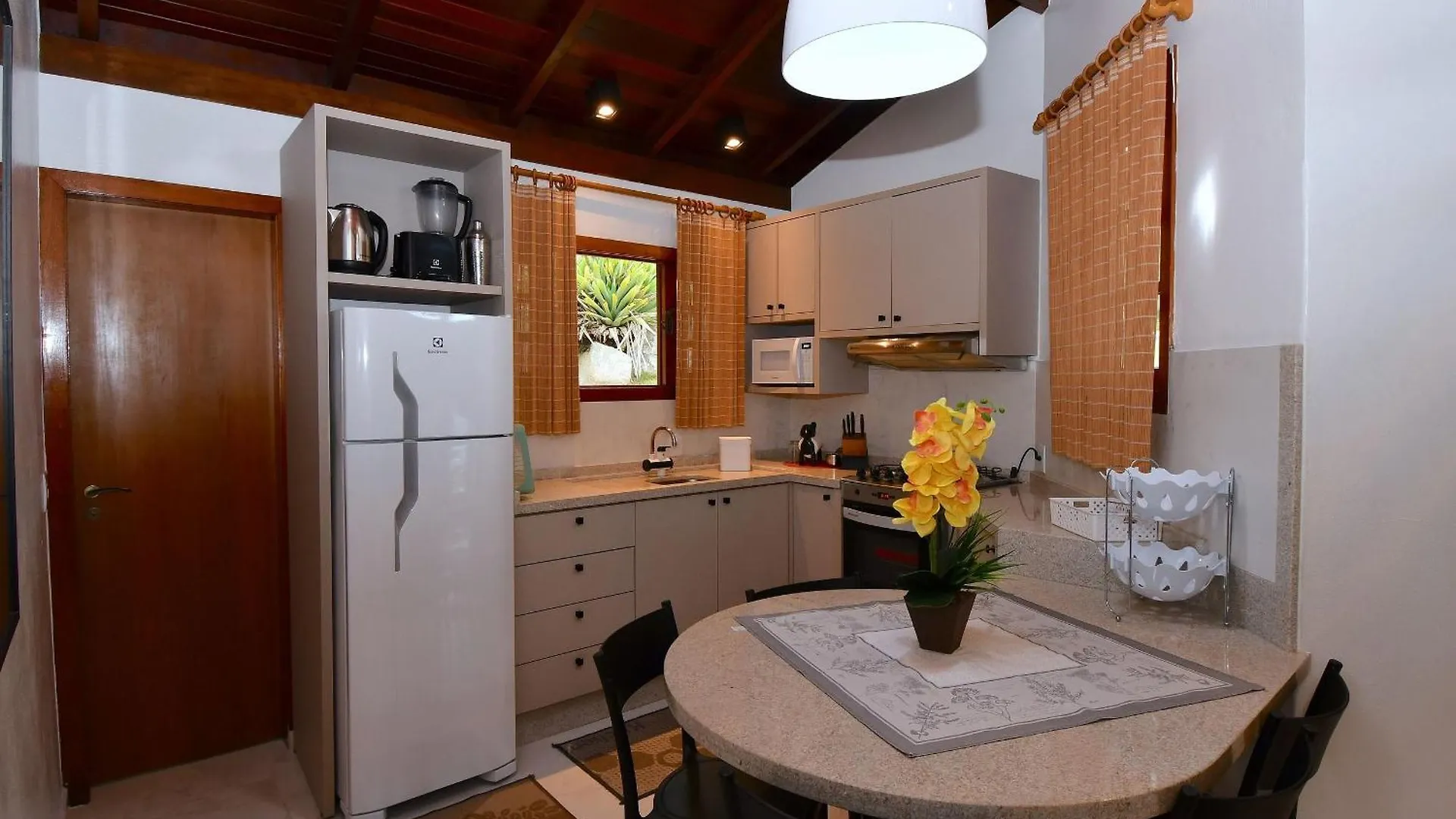 Bangalo Casa Do Mar - Exclusividade, Conforto E Privacidade. 포르토벨로